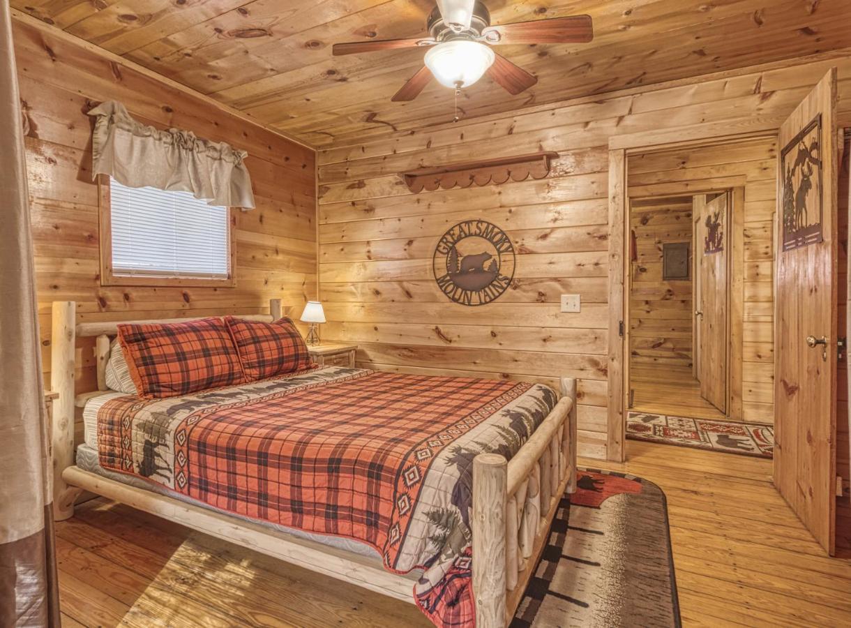 Bear Den, Hot Tub, 1089 Of Free Attraction Tickets For Each Paid Day, Dollywood And More! Sevierville Exteriér fotografie